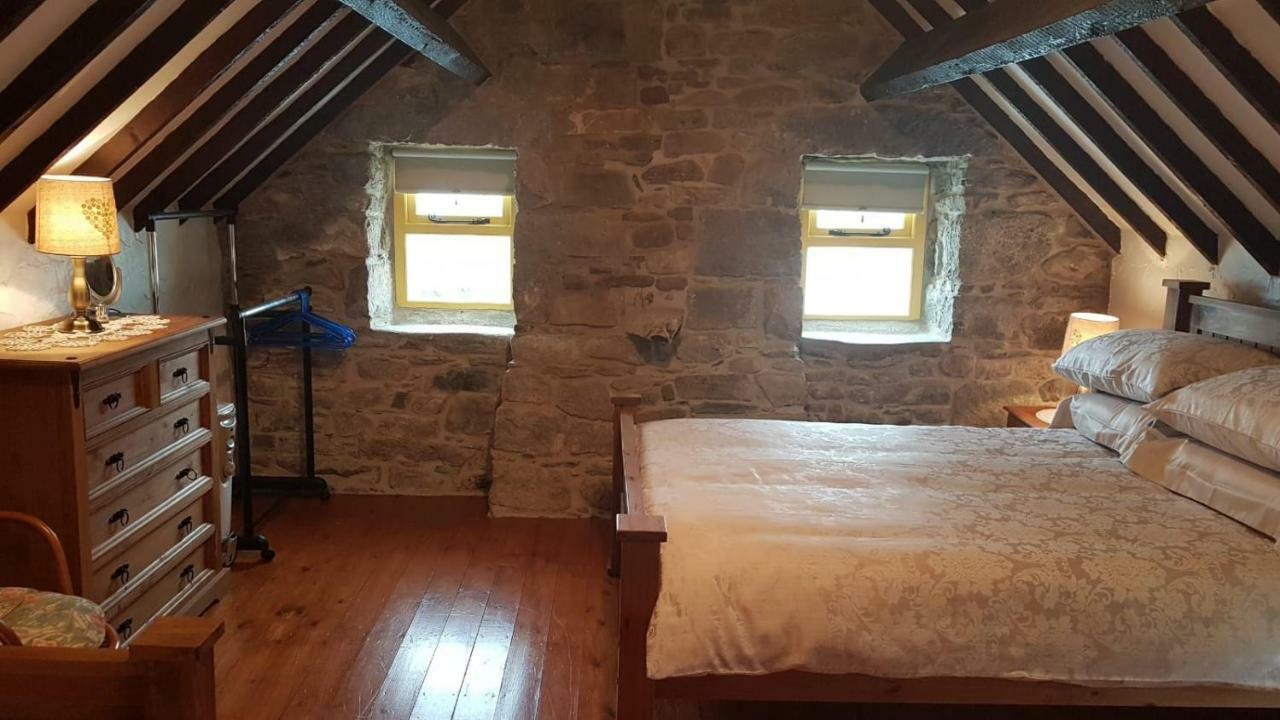 Stunning Views At Ballagh Cottage Newcastle Newcastle  Esterno foto
